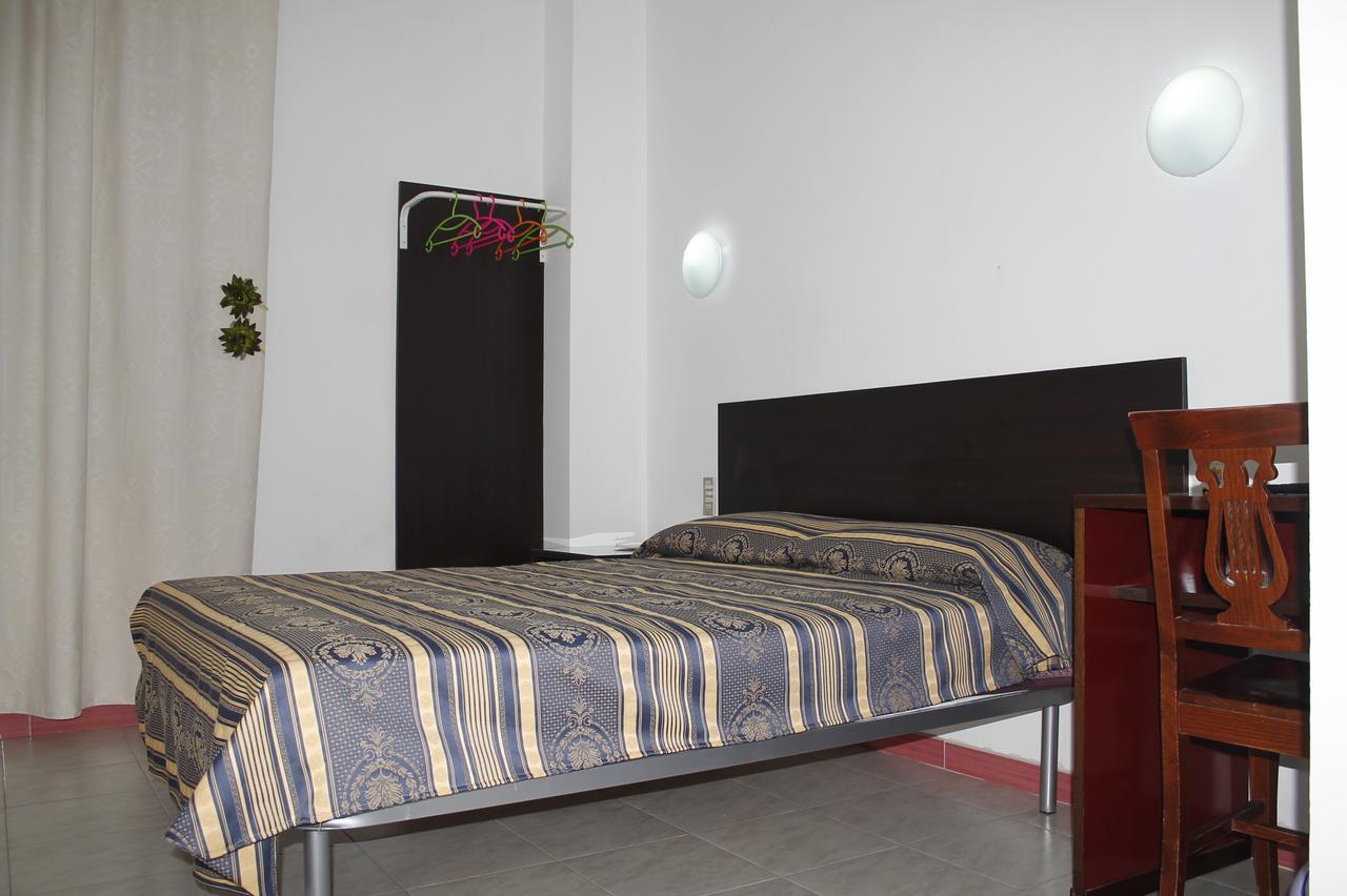 Hotel Luisa Milan Room photo