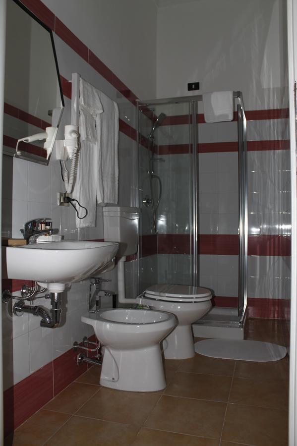 Hotel Luisa Milan Room photo